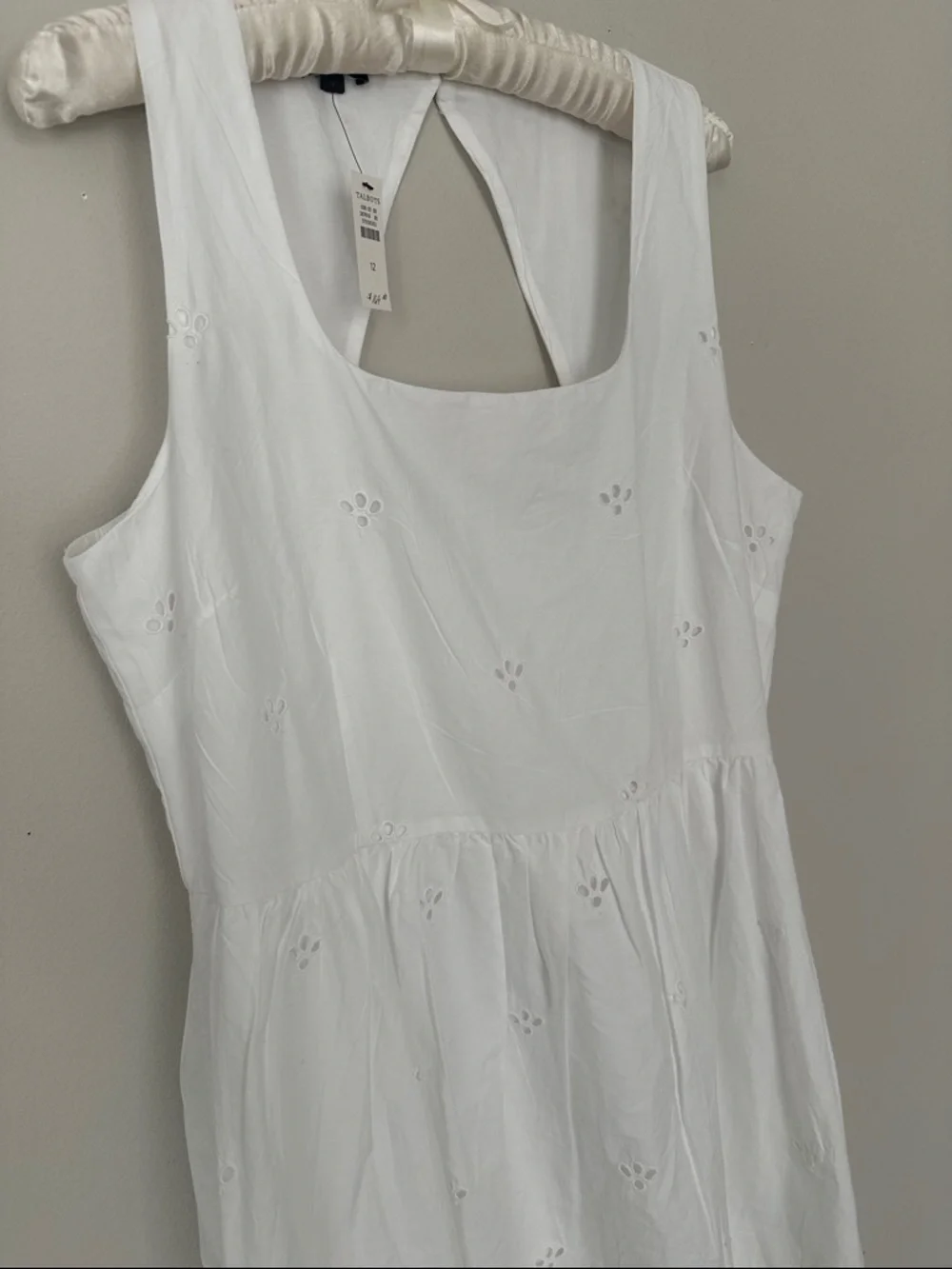 NWT Stunning Talbots White Eyelet Midi Dress - Picture 8 of 16